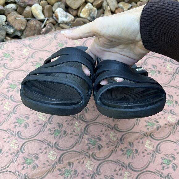 Crocs Women's Rhonda Sandal Size 9 Wedge Slide Flip Flop Black Rubber Beach - Picture 6 of 8